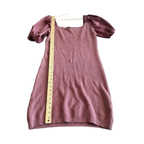 On Twelfth ribbed dusty rose with silky puff sleeve elastic neck sweater dress - Picture 4 of 6